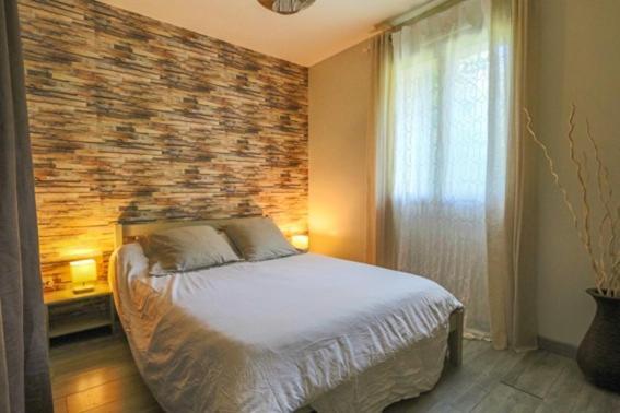 Chambre Calme A Breux-Jouy ภายนอก รูปภาพ